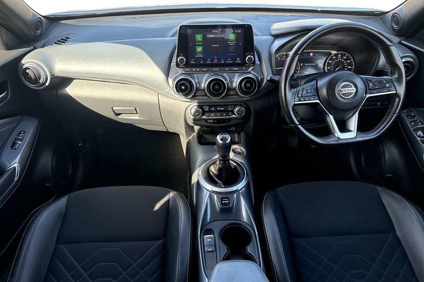 Nissan Juke 1.0 Dig-t 114 Tekna LL70UCZ Black #6