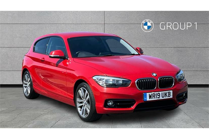 BMW 1 Series 118I 1.5 Sport Navservotronic Step Red