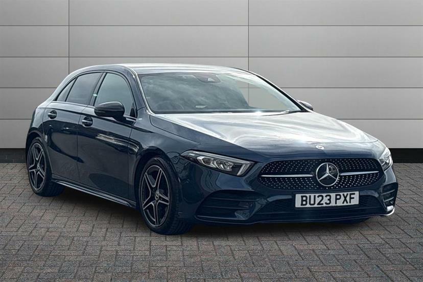 Mercedes-Benz A Class A180 Amg Line Executive Blue