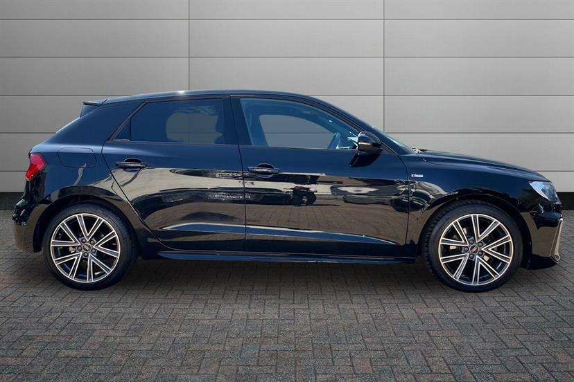 Audi A1 30 Tfsi 110 S Line S Tronic Tech Pack LT24OUA Black #4