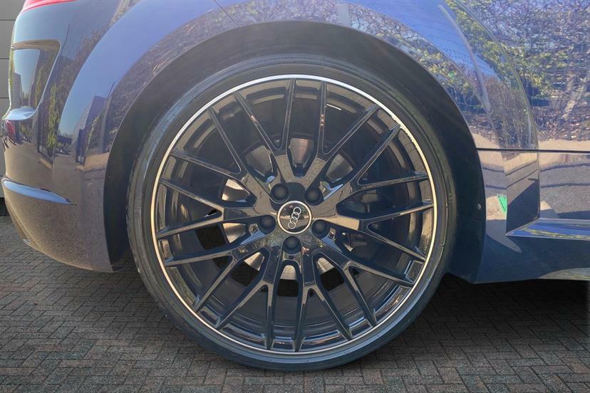 Audi TTS 50 Tfsi 320 Quattro Tts Black Ed S Tronic White #5