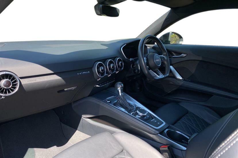 Audi TTS 50 Tfsi 320 Quattro Tts Black Ed S Tronic White #2