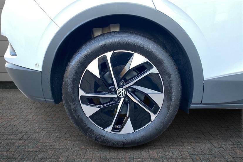 Volkswagen ID.4 210Kw Match Pro 77Kwh WJ26FXK White #5