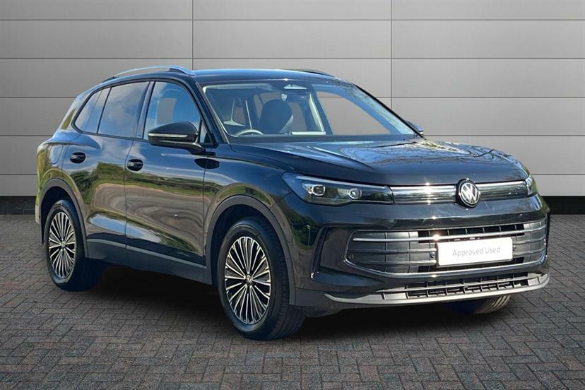 Volkswagen Tiguan 1.5 Etsi 150 Match Dsg Black