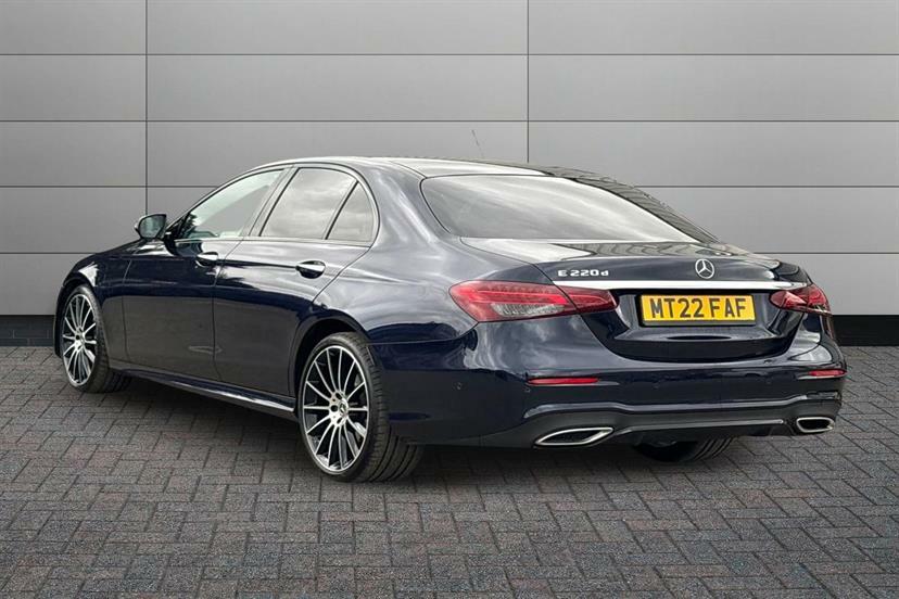 Mercedes-Benz E Class E220d 200 Amg Line Night Ed Prem 9G-tronic MT22FAF Blue #2