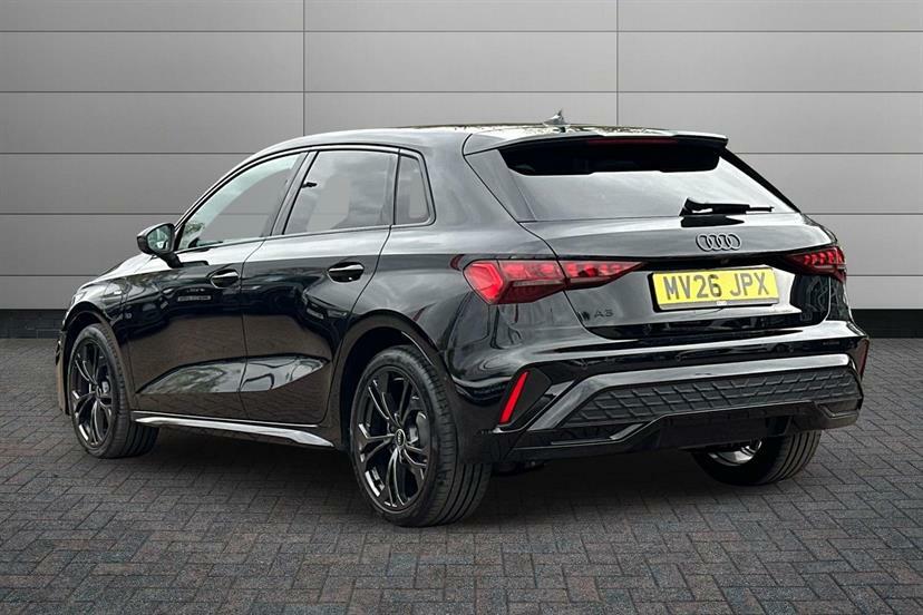 Audi A3 1.5 Tfsi E 204 Black Edition S Tronic MV26JPX Black #3