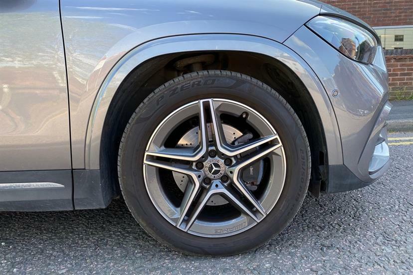 Mercedes-Benz GLA Class 200 Amg Line Premium FG24SVT Grey #4
