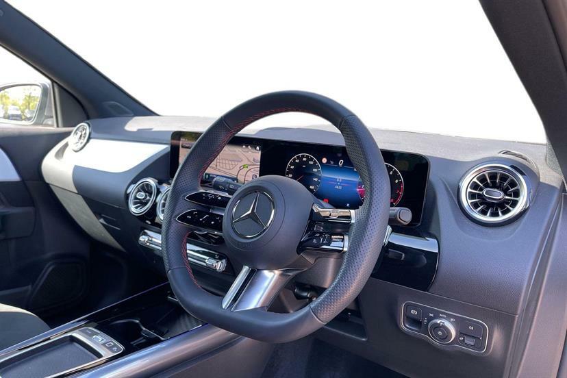 Mercedes-Benz GLA Class 200 Amg Line Executive LO25UGB Grey #5