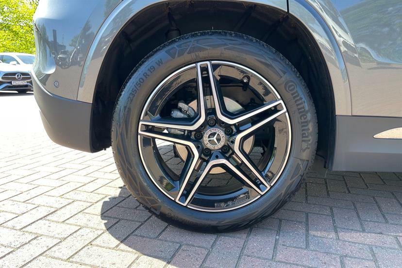 Mercedes-Benz GLA Class 200 Amg Line Executive LO25UGB Grey #4