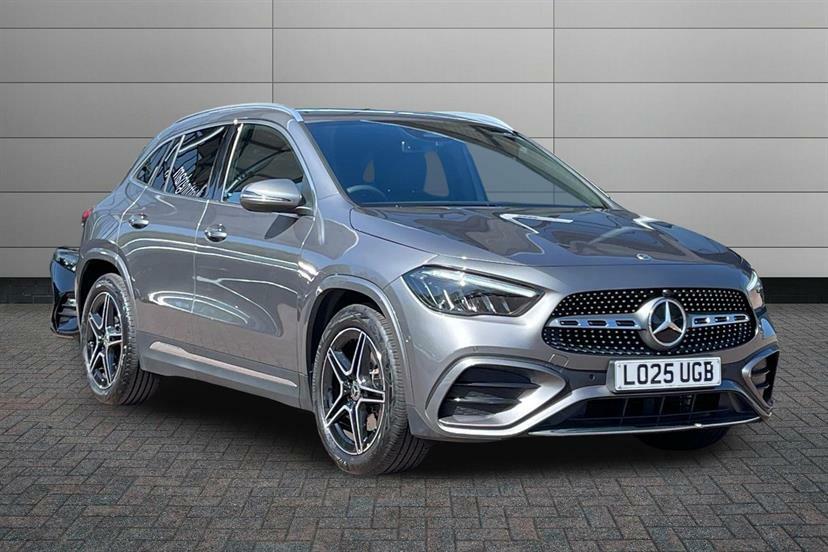 Mercedes-Benz GLA Class 200 Amg Line Executive Grey