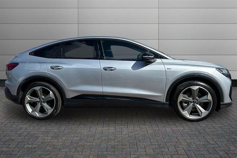Audi Q4 E Tron 150Kw 40 63Kwh Black Edition Tech Pack MV26JNX Grey #4