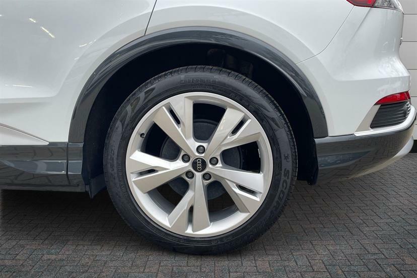 Audi Q4 E Tron 210Kw 45 Quattro 82Kwh S Line Lthtech VK75EEO White #5