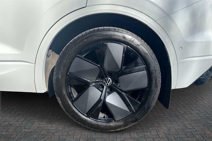Volkswagen Touareg 3.0 V6 Tdi 4Motion 286 Black Edition Tip GU73DCF White #5