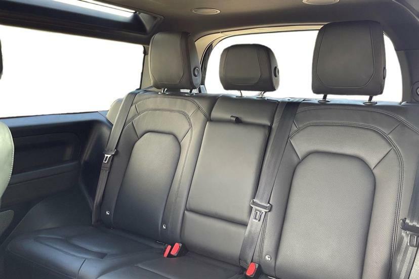 Land Rover Defender 90 5.0 P525 V8 Carpathian Edition 90 LN24XTL Grey #4