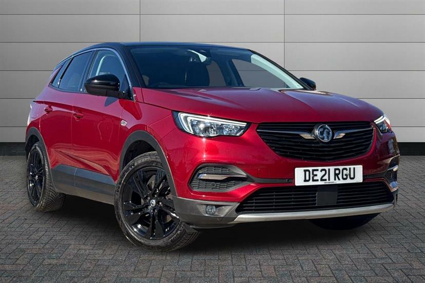 Vauxhall Grandland X 1.5 Turbo D Sri Nav Red