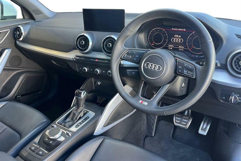 Audi Q2 35 Tfsi S Line S Tronic Cs BD23FXL White #6
