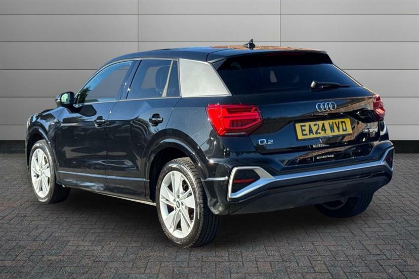 Audi Q2 35 Tfsi S Line S Tronic EA24WVD Black #3