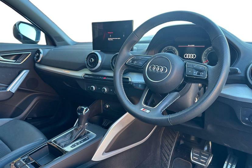 Audi Q2 35 Tfsi S Line S Tronic EA24WVD Black #6