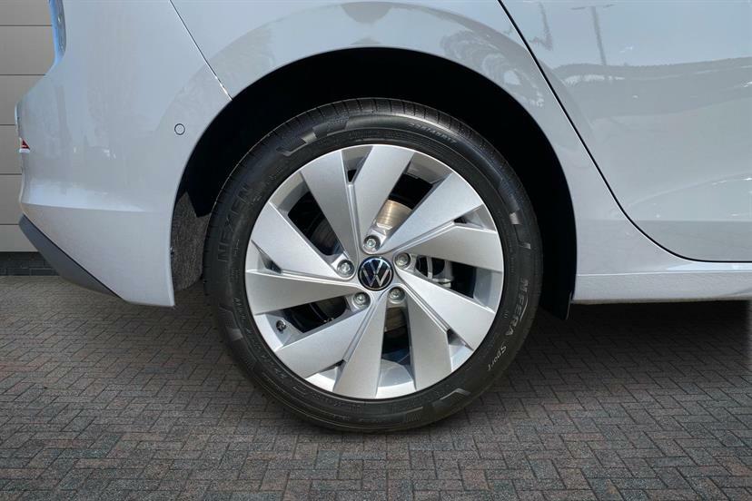 Volkswagen Golf 1.5 Tsi 150 Match DV26RGZ Grey #5