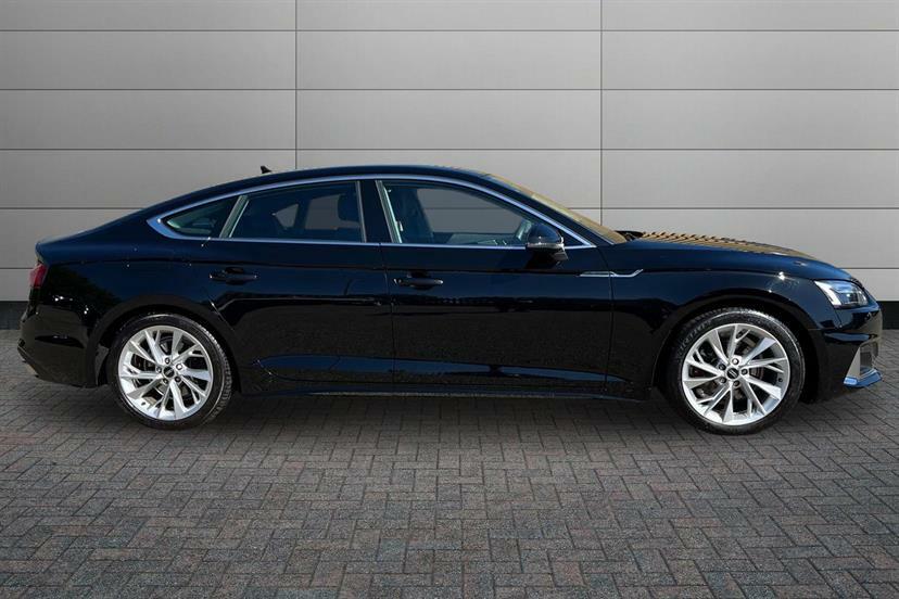 Audi A5 35 Tfsi Sport S Tronic LS24XZT Black #4