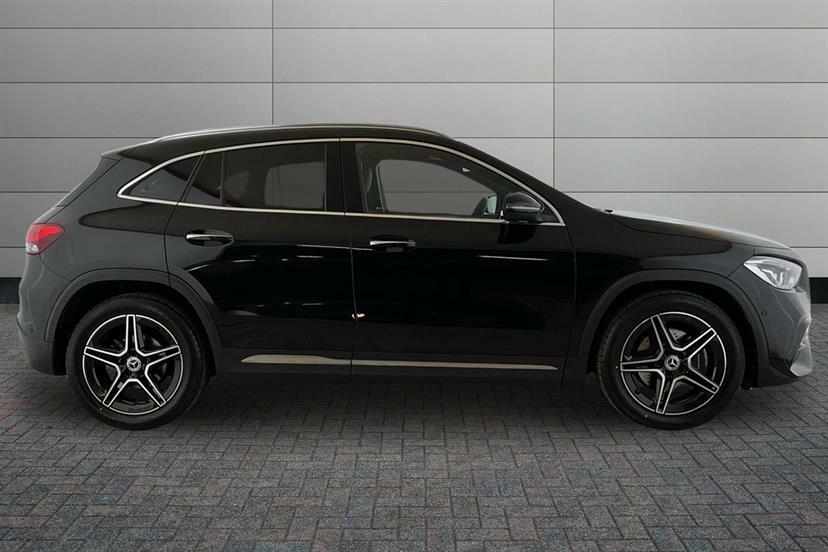 Mercedes-Benz GLA Class 200 Amg Line Premium AO23LPL Black #3