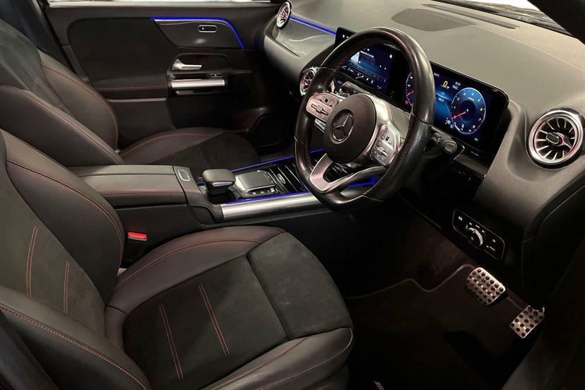 Mercedes-Benz GLA Class 200 Amg Line Premium AO23LPL Black #5