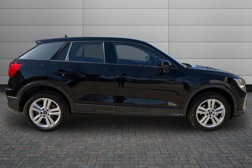 Audi Q2 35 Tfsi Sport S Tronic EN75CUC Black #4