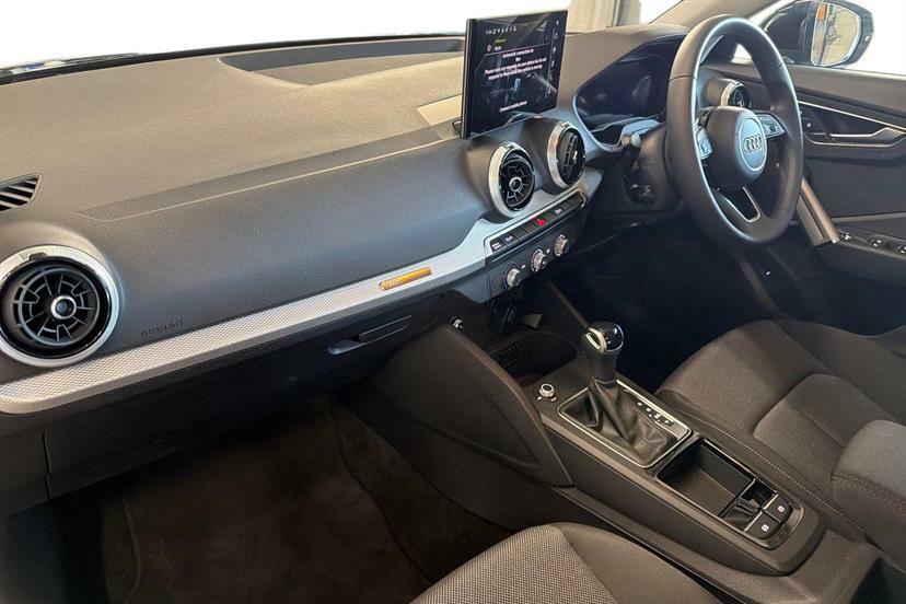 Audi Q2 35 Tfsi Sport S Tronic EN75CUC Black #2