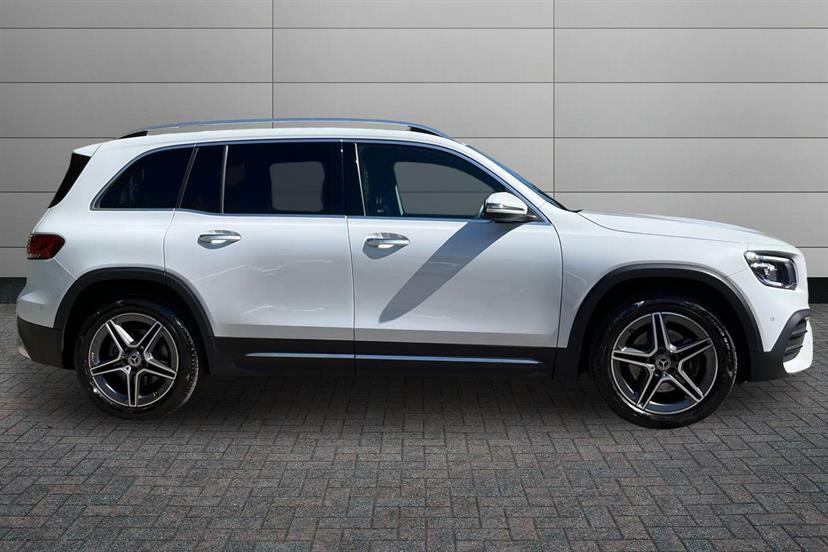 Mercedes-Benz GLB Class 200 Amg Line Premium 7G-tronic White #3