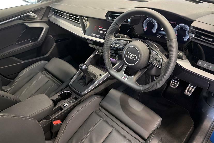 Audi A3 1.5 Tfsi 116 S Line EF75RWO Blue #6