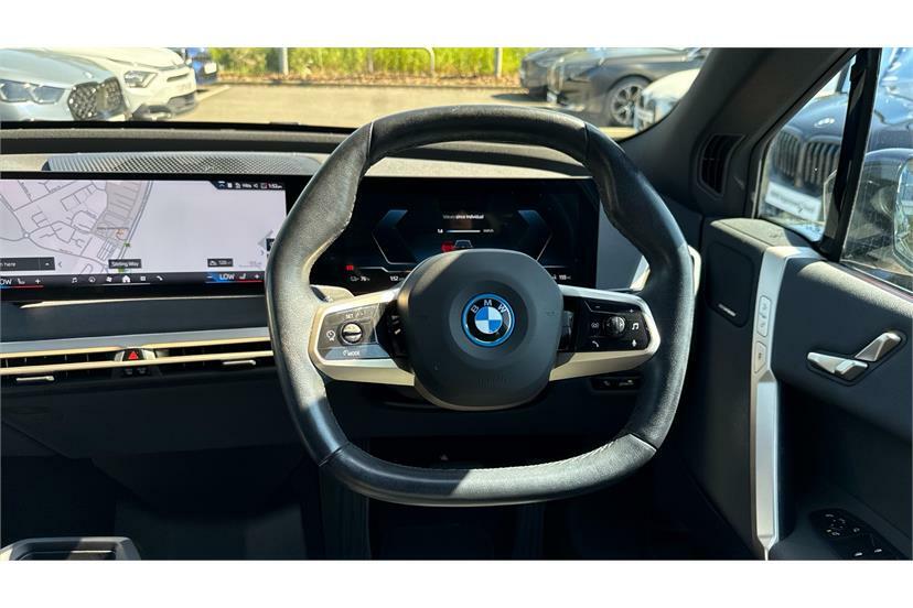 BMW iX 240Kw Xdrive40 M Sport 76.6Kwh GY23FHS Grey #5