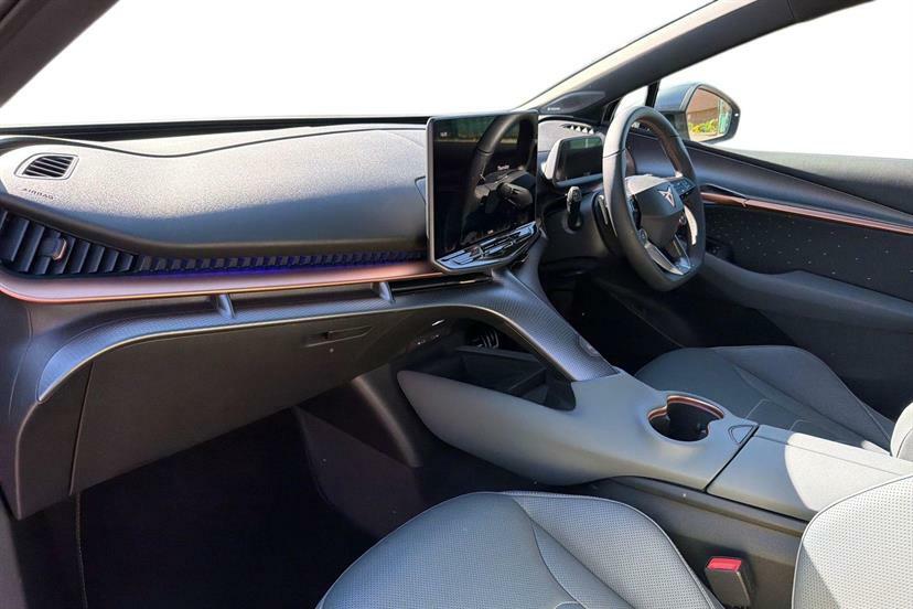Cupra Tavascan 250Kw Vz2 77Kwh Awd KN75YUH  #2
