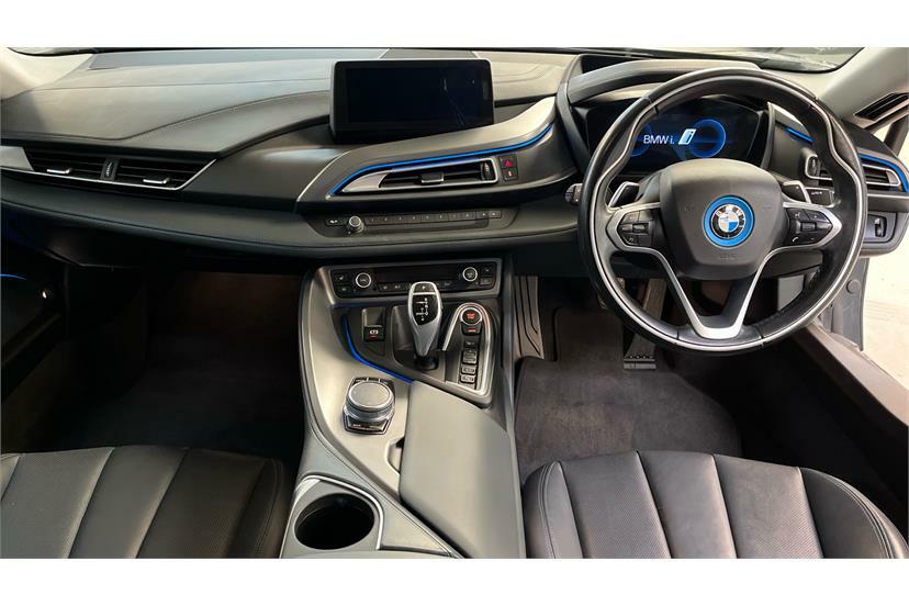 BMW i8 2dr Auto Blue #4