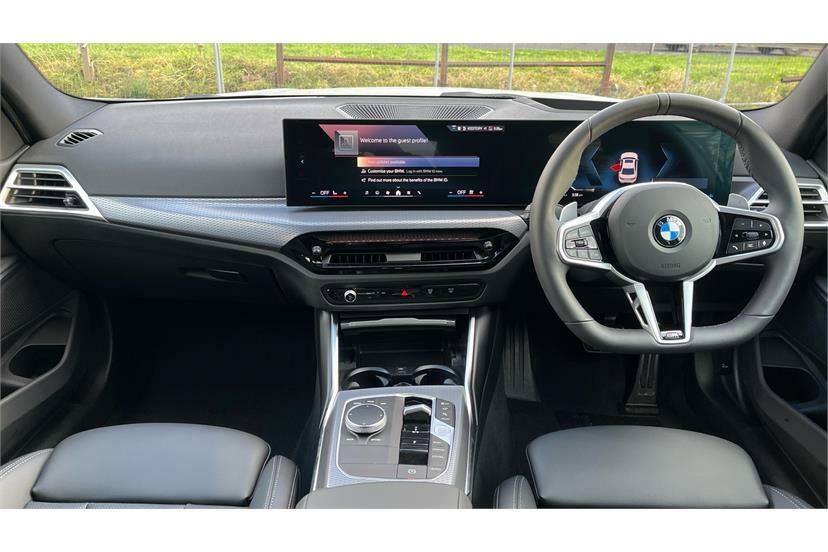 BMW 3 Series 320I M Sport Step LL75EZR White #4