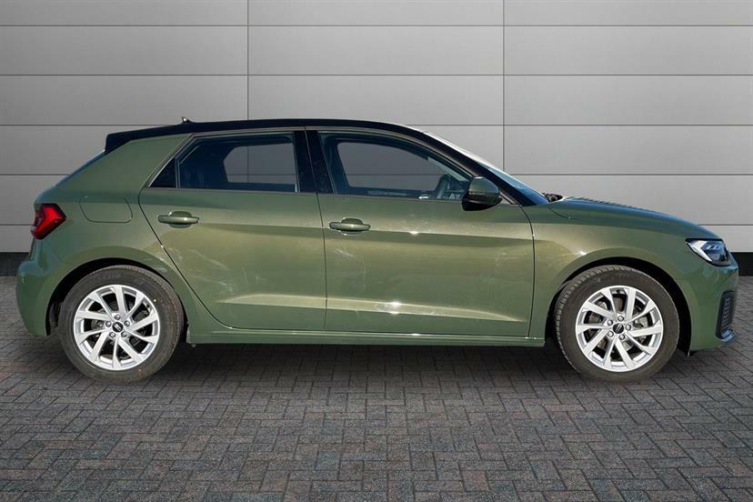 Audi A1 30 Tfsi Sport S Tronic MV25JJX Green #4