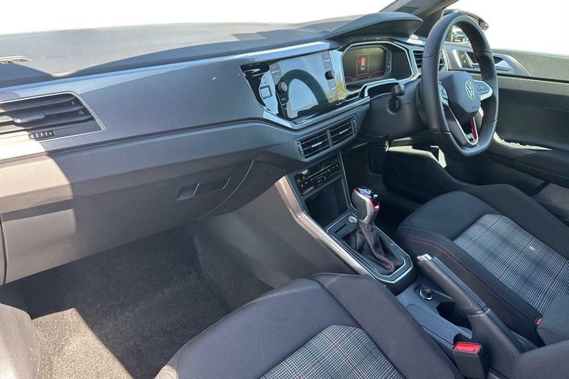 Volkswagen Polo 2.0 Tsi Gti Dsg Black #2
