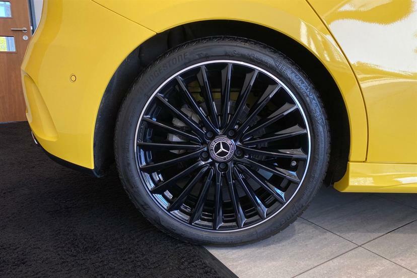 Mercedes-Benz A Class A200 Exclusive Launch Edition SN73UOY Yellow #4