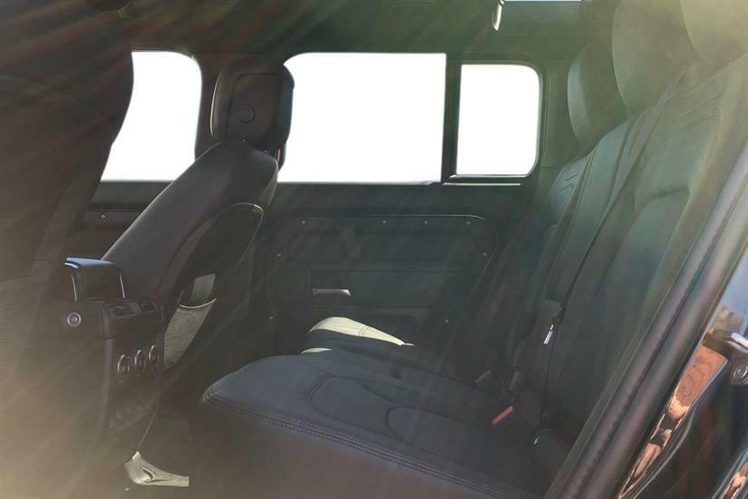 Land Rover Defender 110 3.0 D350 X-dynamic Hse 110 7 Seat KW74FXO Black #4