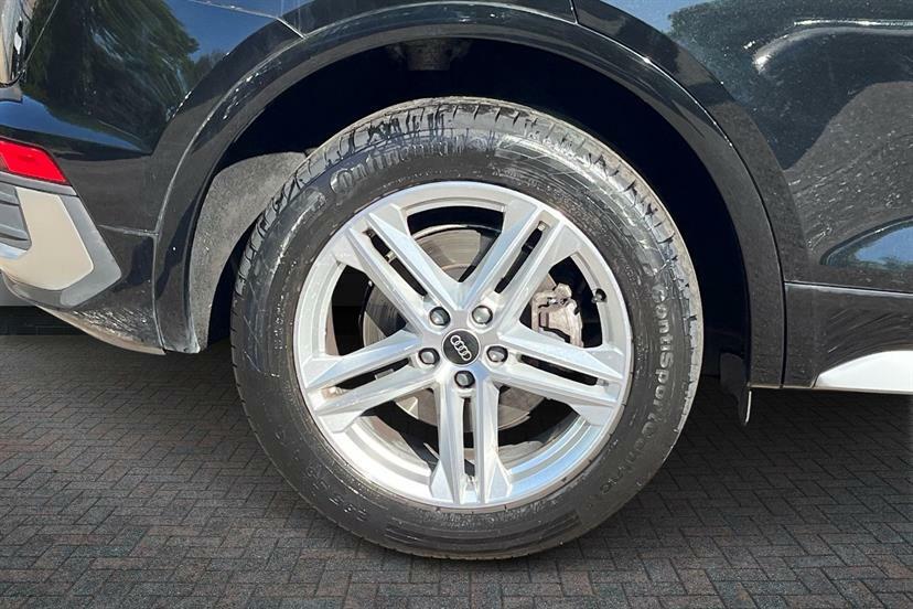 Audi Q5 40 Tdi Quattro S Line S Tronic LX23UBY Black #5