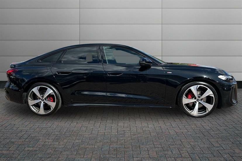 Audi A5 2.0 Tfsi 204 Edition 1 S Tronic MV26JSZ Black #4