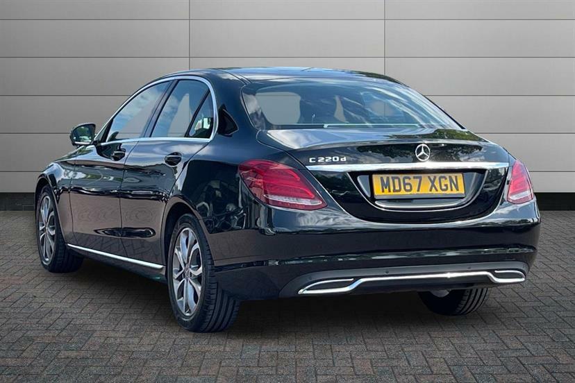Mercedes-Benz C Class C220d Sport 9G-tronic MD67XGN Black #2