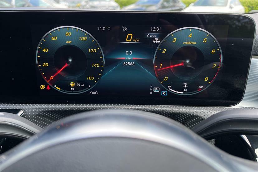 Mercedes-Benz A Class A200 Amg Line Executive KN23YVT White #6