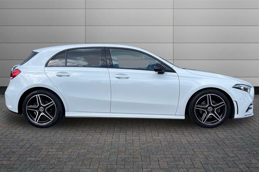 Mercedes-Benz A Class A200 Amg Line Executive KN23YVT White #3