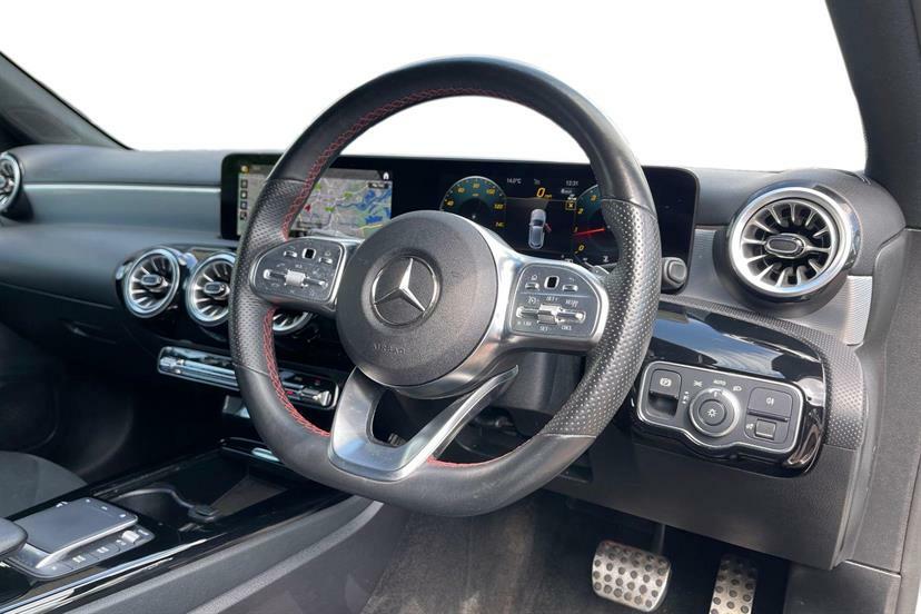 Mercedes-Benz A Class A200 Amg Line Executive KN23YVT White #5