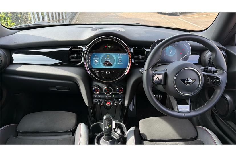 Mini Hatch 1.5 Cooper Sport AV73PYL Green #4