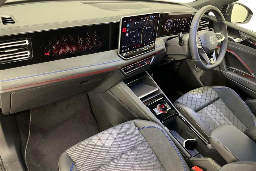 Volkswagen Tiguan 1.5 Etsi 150 R-line Dsg AU26OBA Grey #2