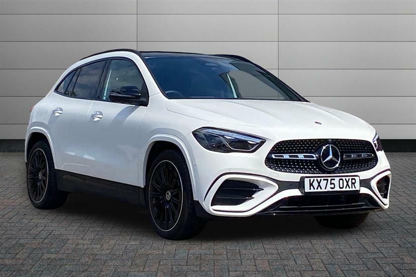Mercedes-Benz GLA Class 220D 4Matic Amg Line Premium Plus White
