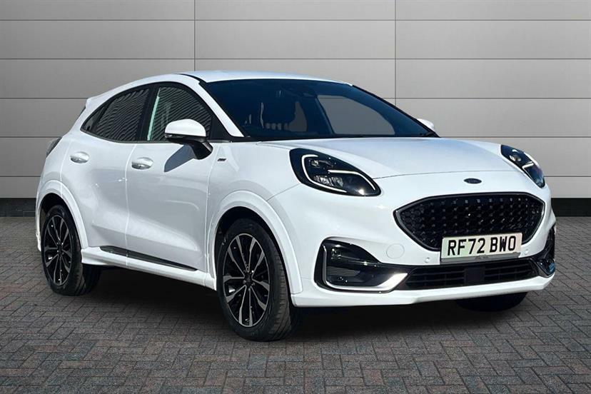Ford Puma 1.0 Ecoboost Hybrid Mhev 155 St-line Vignale White