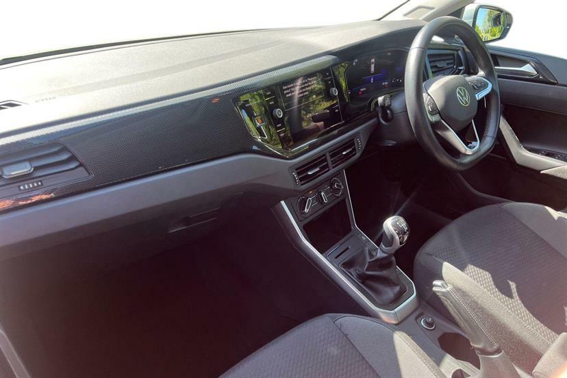 Volkswagen Polo 1.0 Tsi Life GK73NKL White #2