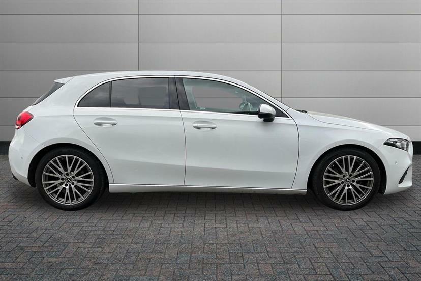 Mercedes-Benz A Class A180 Sport Executive KN23XVD White #3